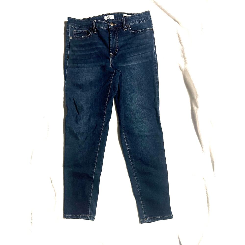 Jessica Simpson high rise skinny jeans size 8